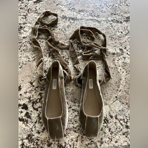 Maxmara flats